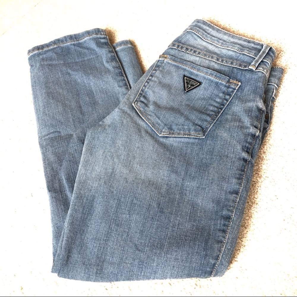Guess Light Wash Crop Black Label Jeans - 26x25
